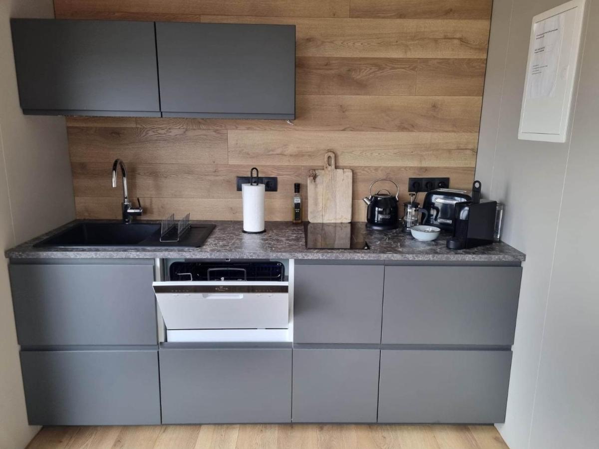 New And Well Furnished Studio Apartment For Two 30 Km From Kirkjubaejarklaustur Perfect Place To Stay At Right Between Black Beach And Joekulsarlon Extérieur photo
